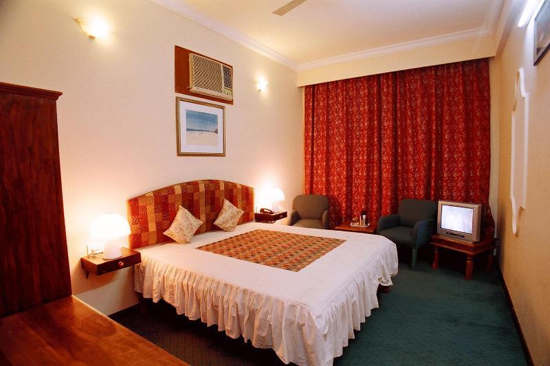 Oyo 9900 Hotel Pioneer Plaza Jodhpur  Eksteriør bilde