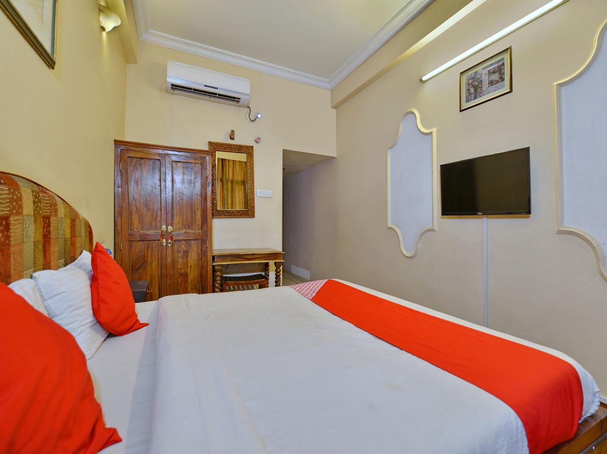 Oyo 9900 Hotel Pioneer Plaza Jodhpur  Eksteriør bilde
