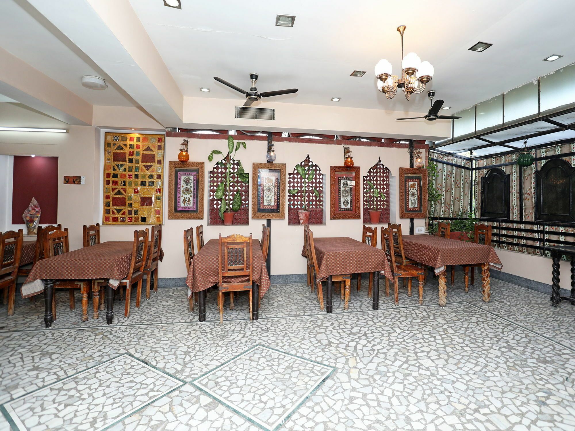 Oyo 9900 Hotel Pioneer Plaza Jodhpur  Eksteriør bilde